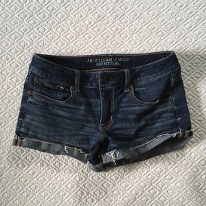 American Eagle Shorts Size 6 Super Stretch